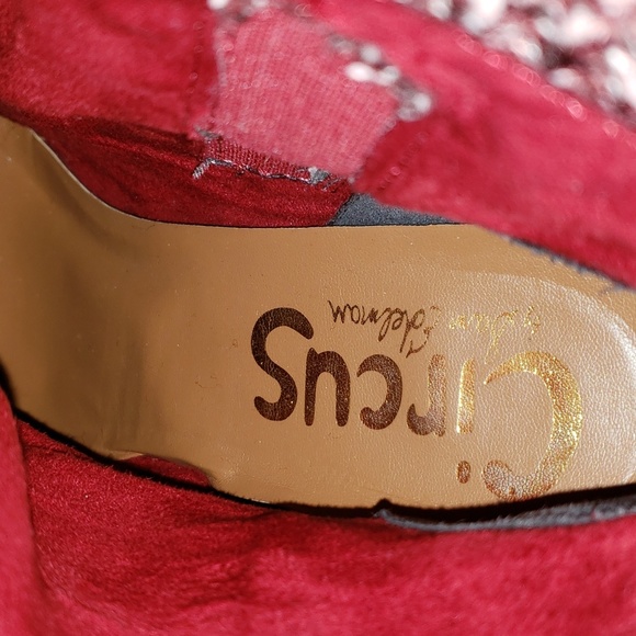 Circus Red booties - Picture 9 of 11